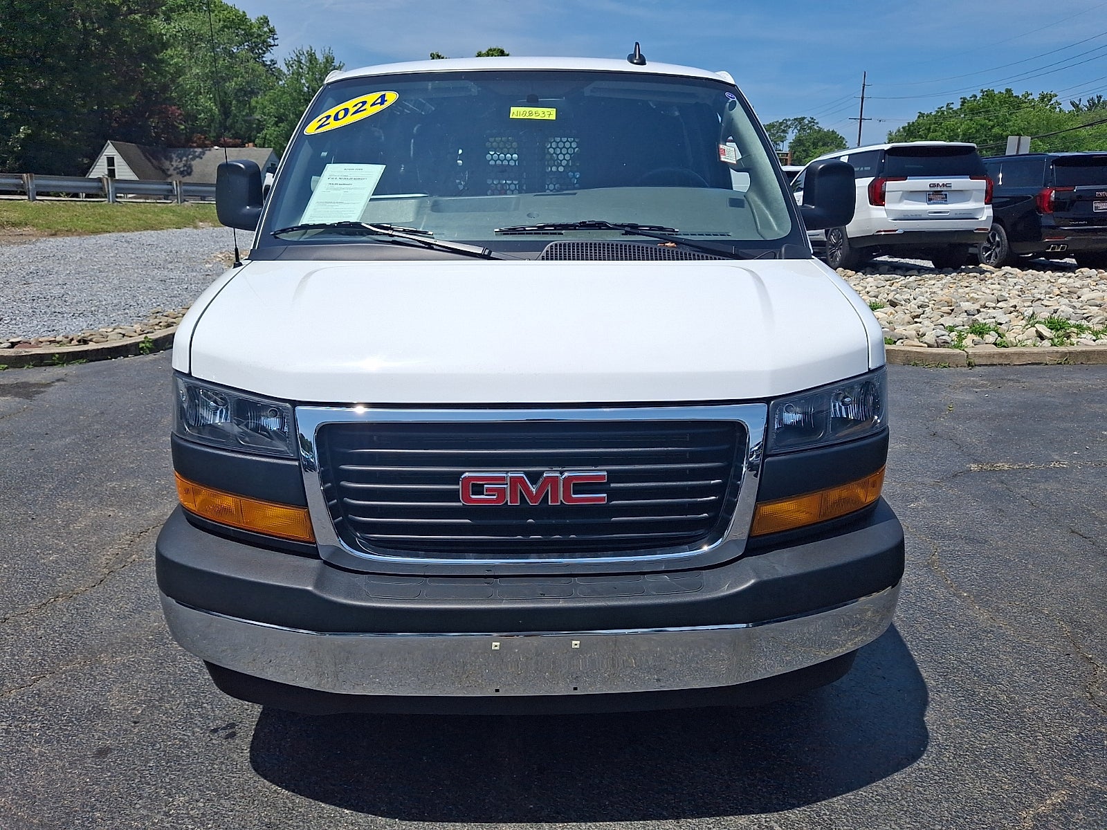 2024 GMC Savana Cargo 2500 Base