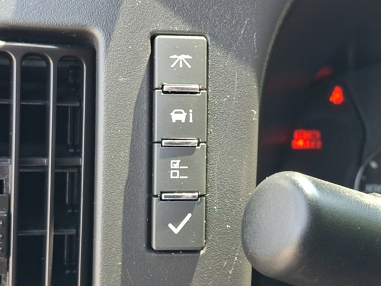 2024 GMC Savana Cargo 2500 Base