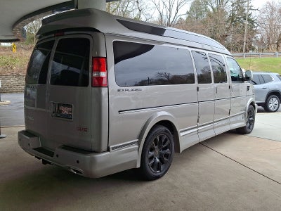 2026 GMC Savana Cargo Base