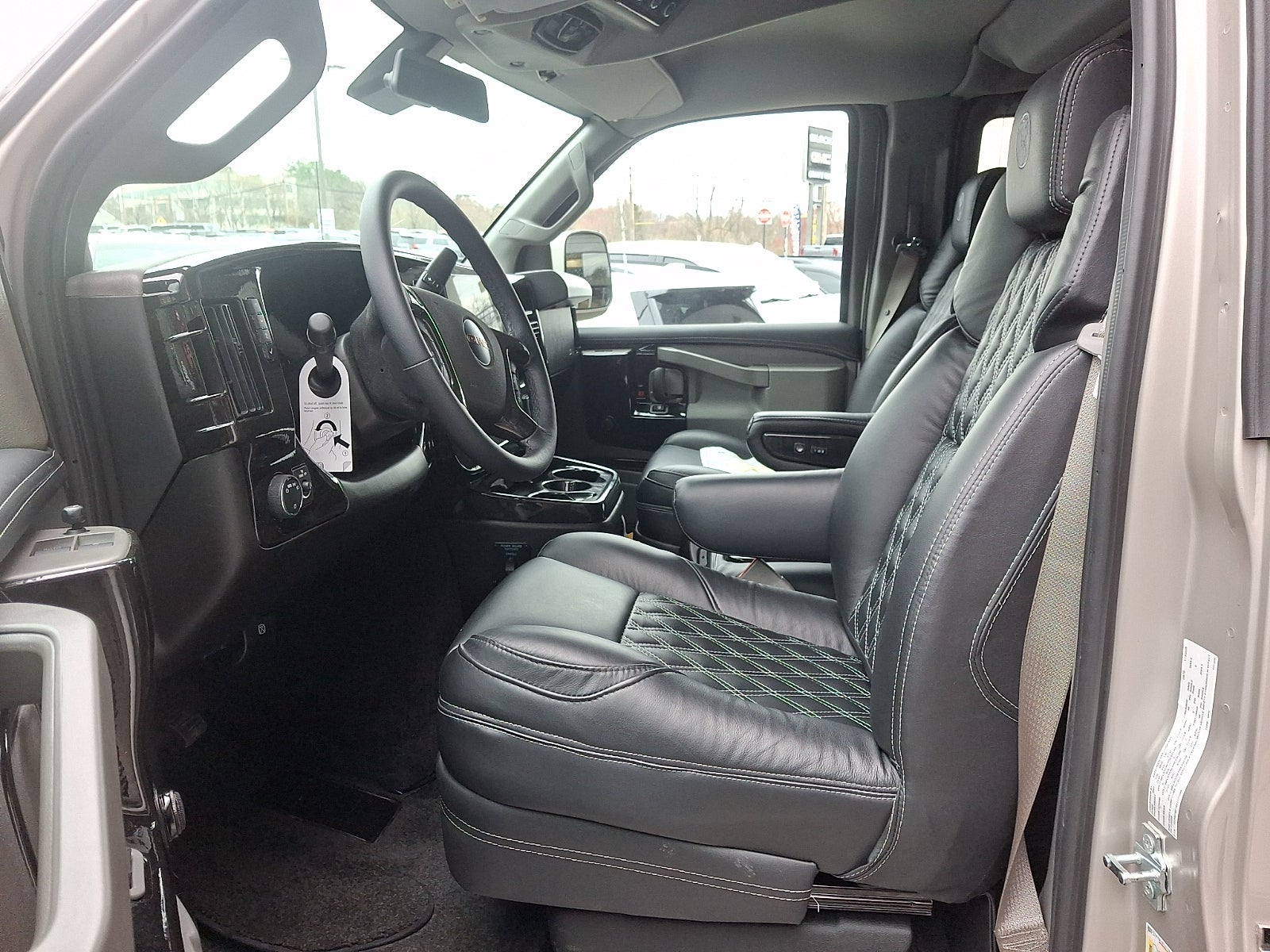 2026 GMC Savana Cargo Base