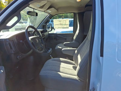 2025 GMC Savana Cargo 2500 Base