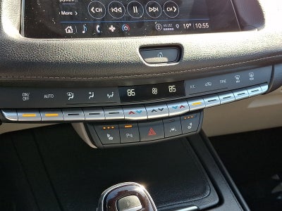 2023 Cadillac XT4 Luxury