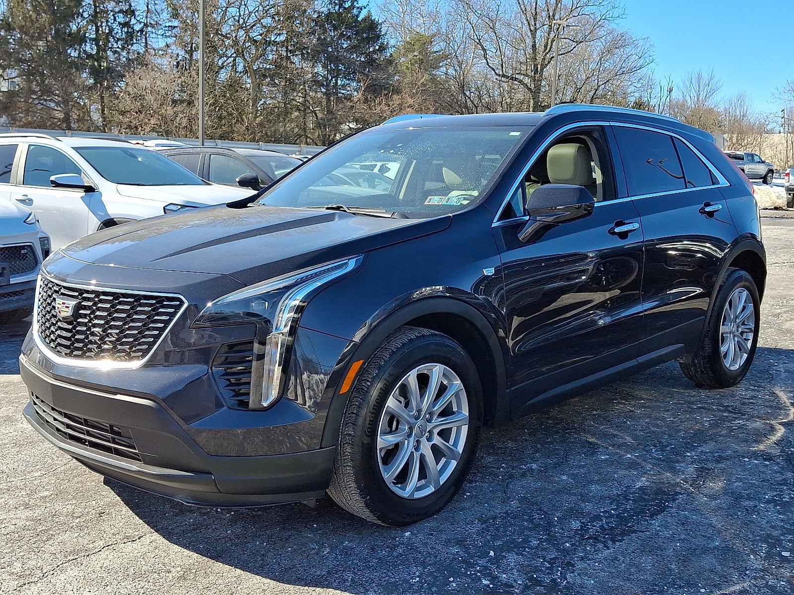2023 Cadillac XT4 Luxury