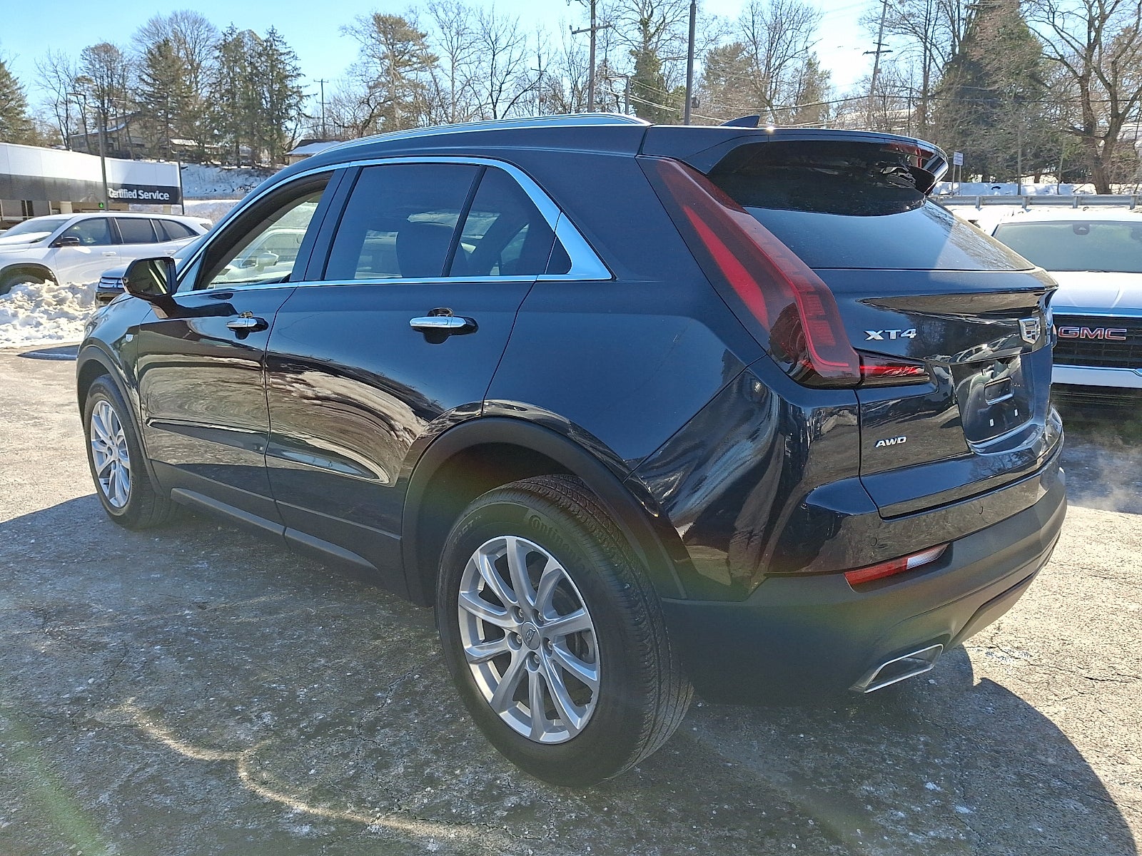2023 Cadillac XT4 Luxury