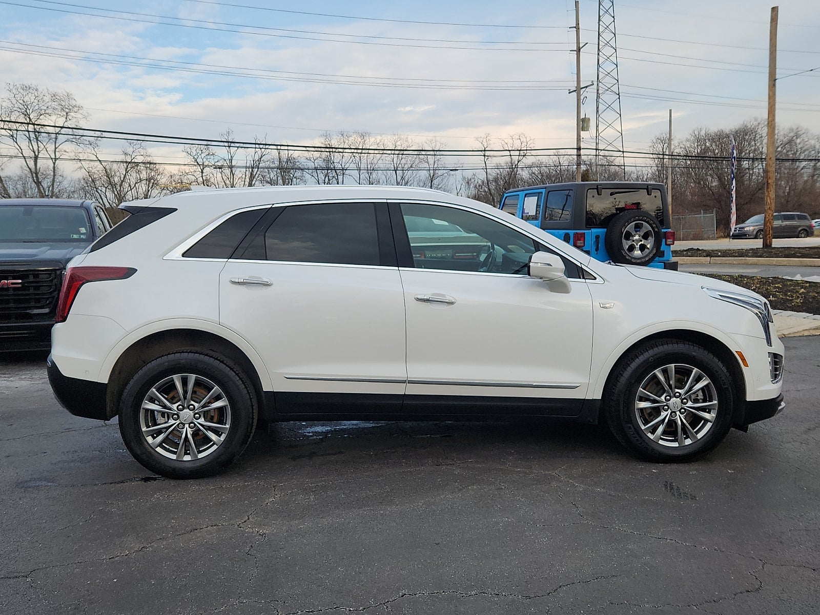 2023 Cadillac XT5 Premium Luxury