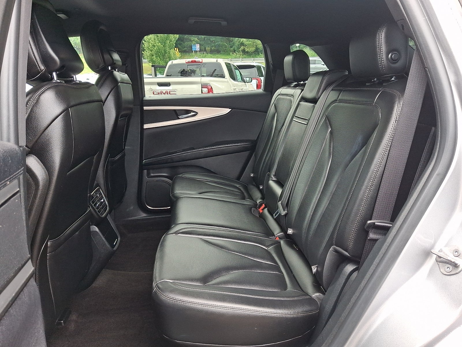 2020 Lincoln Nautilus Standard