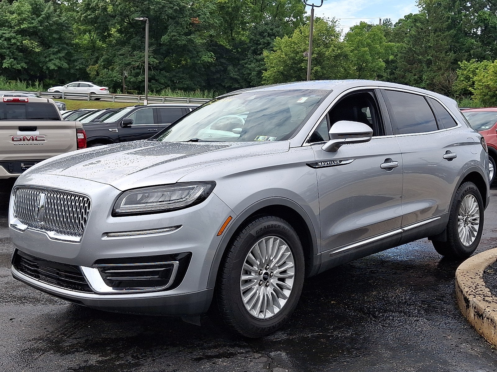2020 Lincoln Nautilus Standard