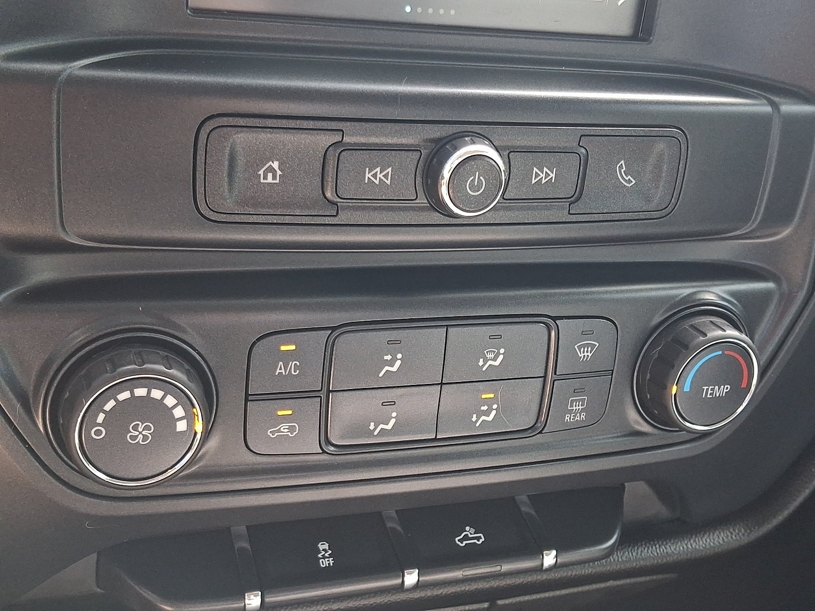 2018 Chevrolet Silverado 1500 Custom