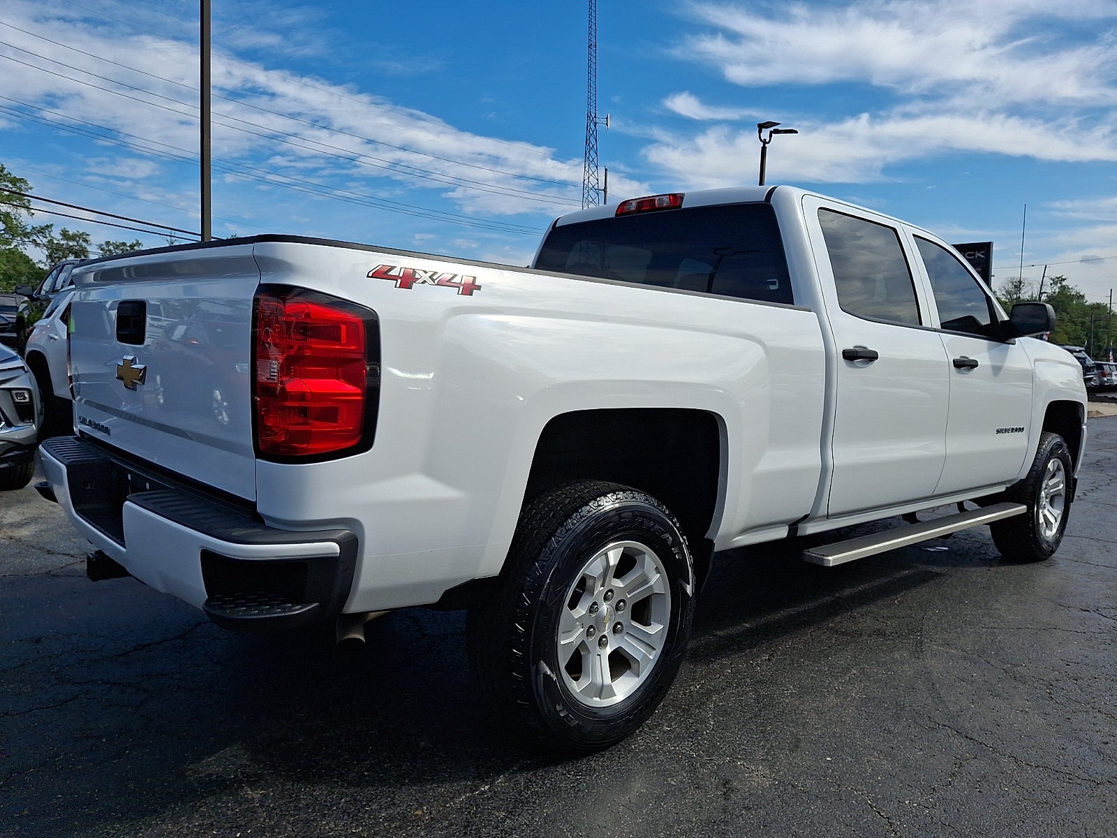 2018 Chevrolet Silverado 1500 Custom