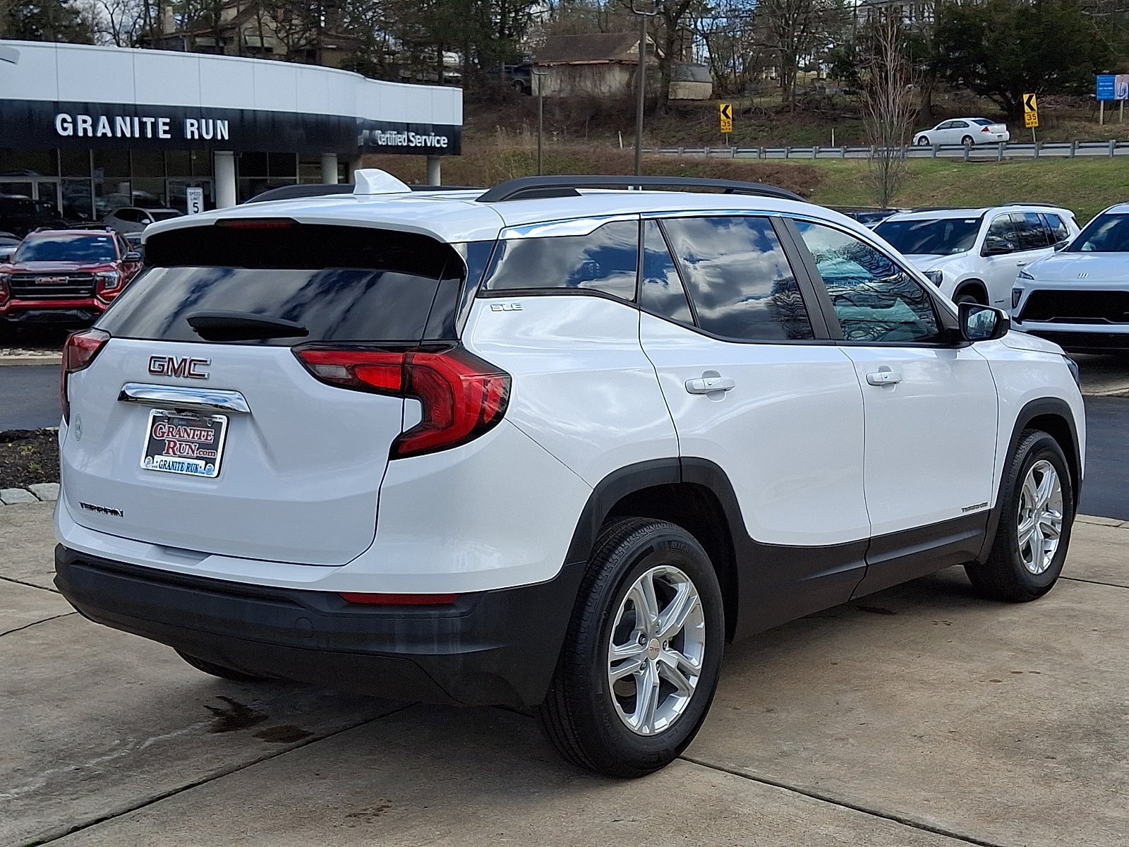 2021 GMC Terrain SLE