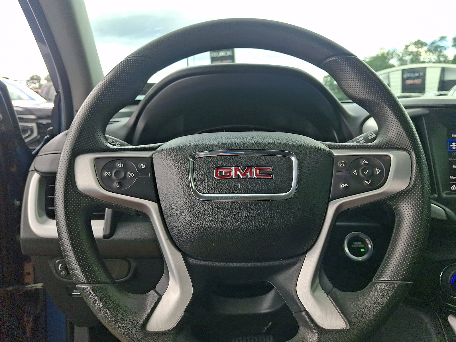 2024 GMC Terrain SLE