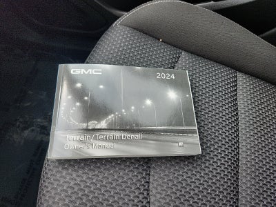 2024 GMC Terrain SLE