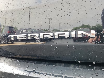 2024 GMC Terrain SLE