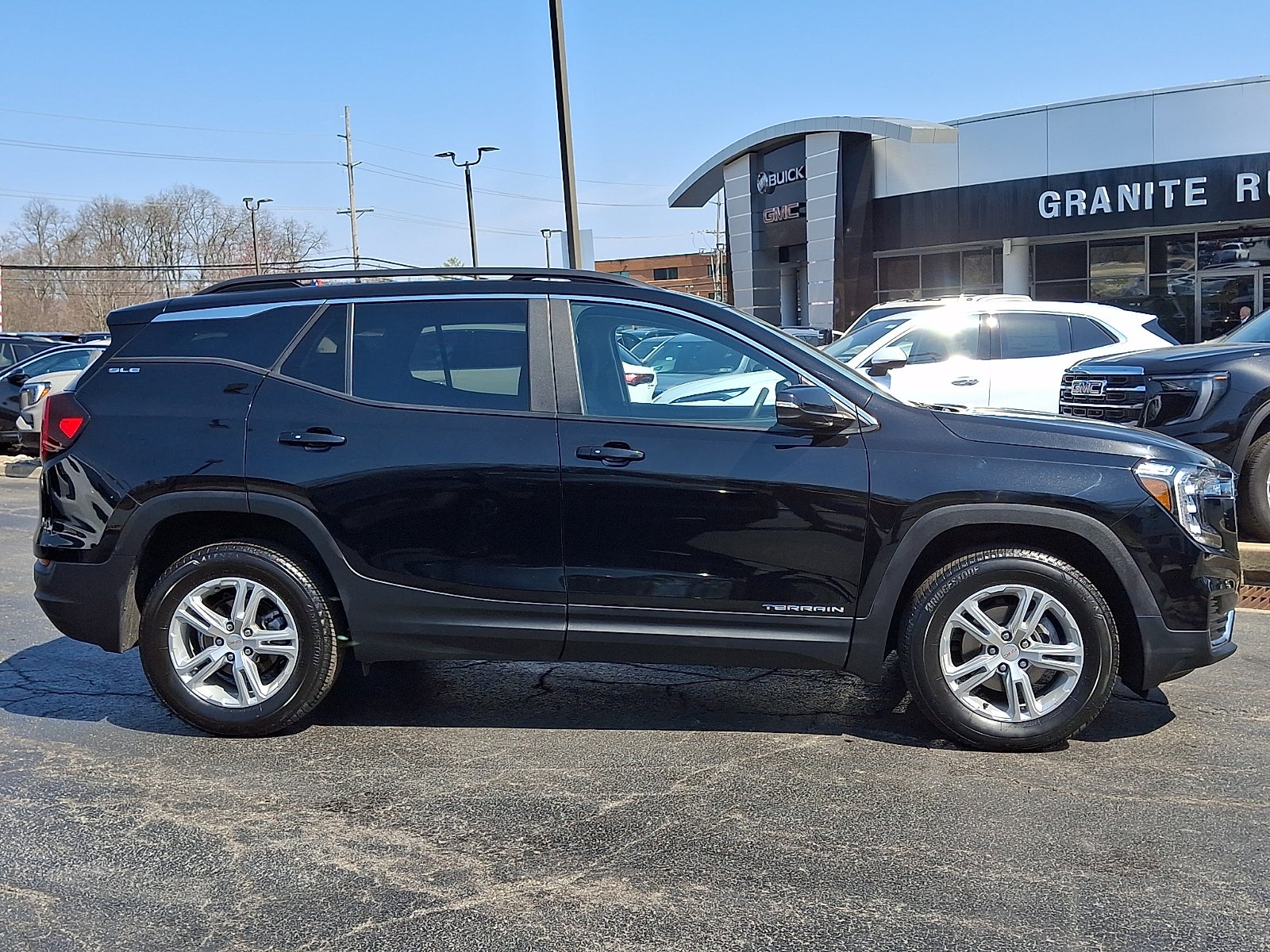 2023 GMC Terrain SLE