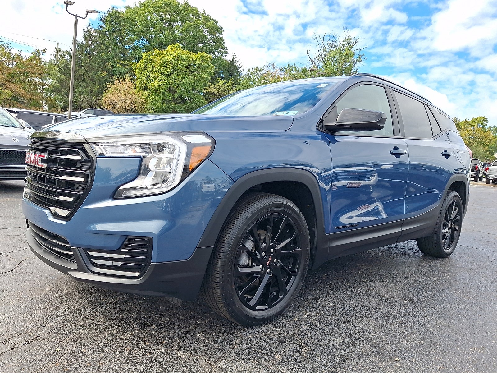 2024 GMC Terrain SLE