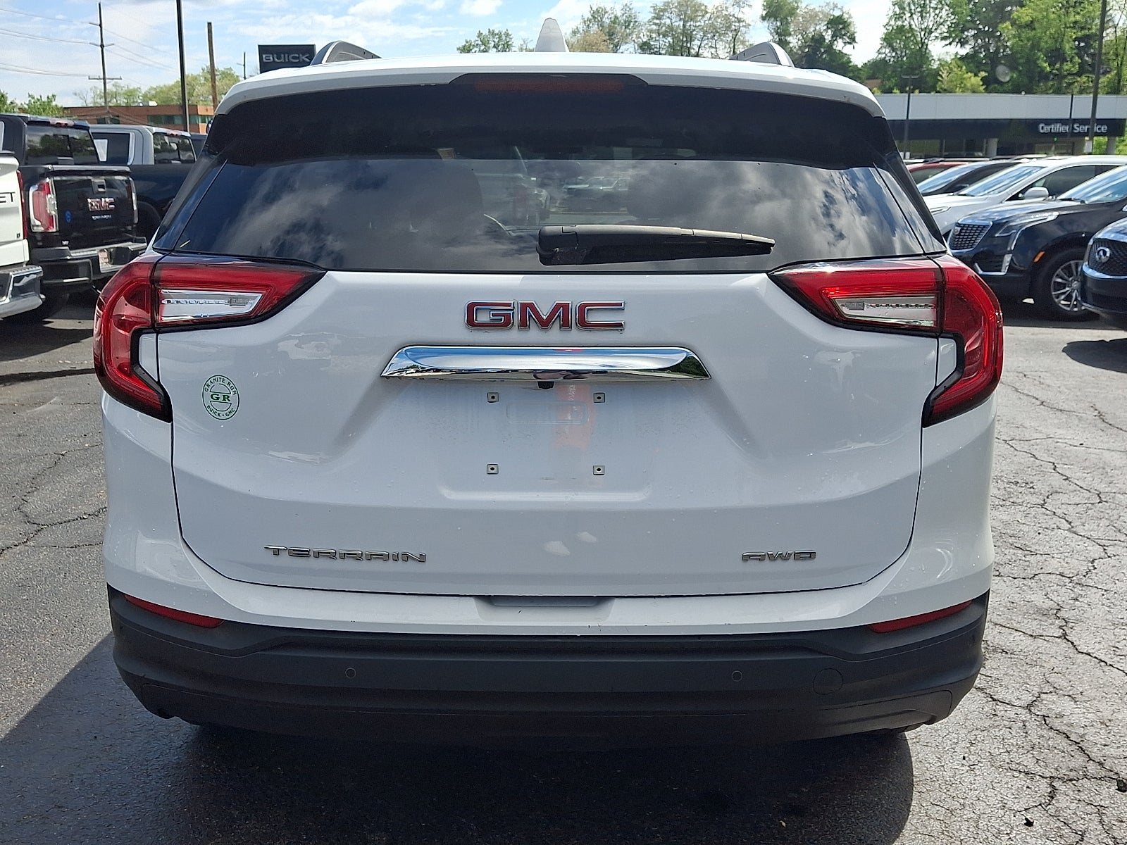 2024 GMC Terrain SLE