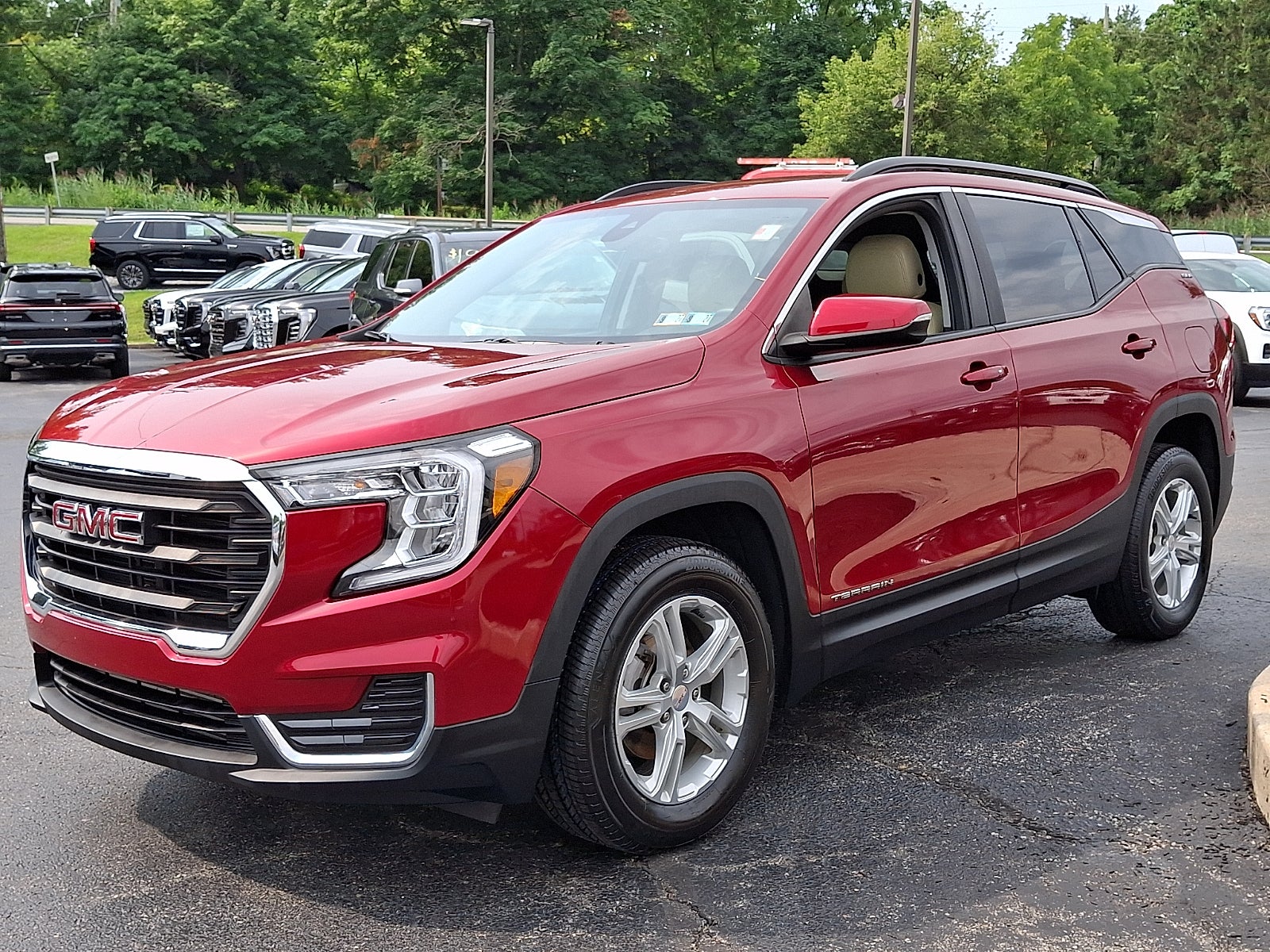 2023 GMC Terrain SLE