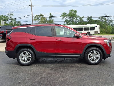 2023 GMC Terrain SLE