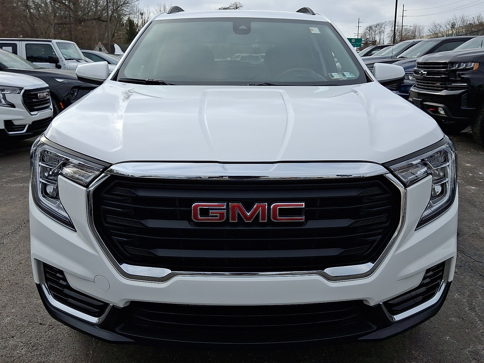 2023 GMC Terrain SLE