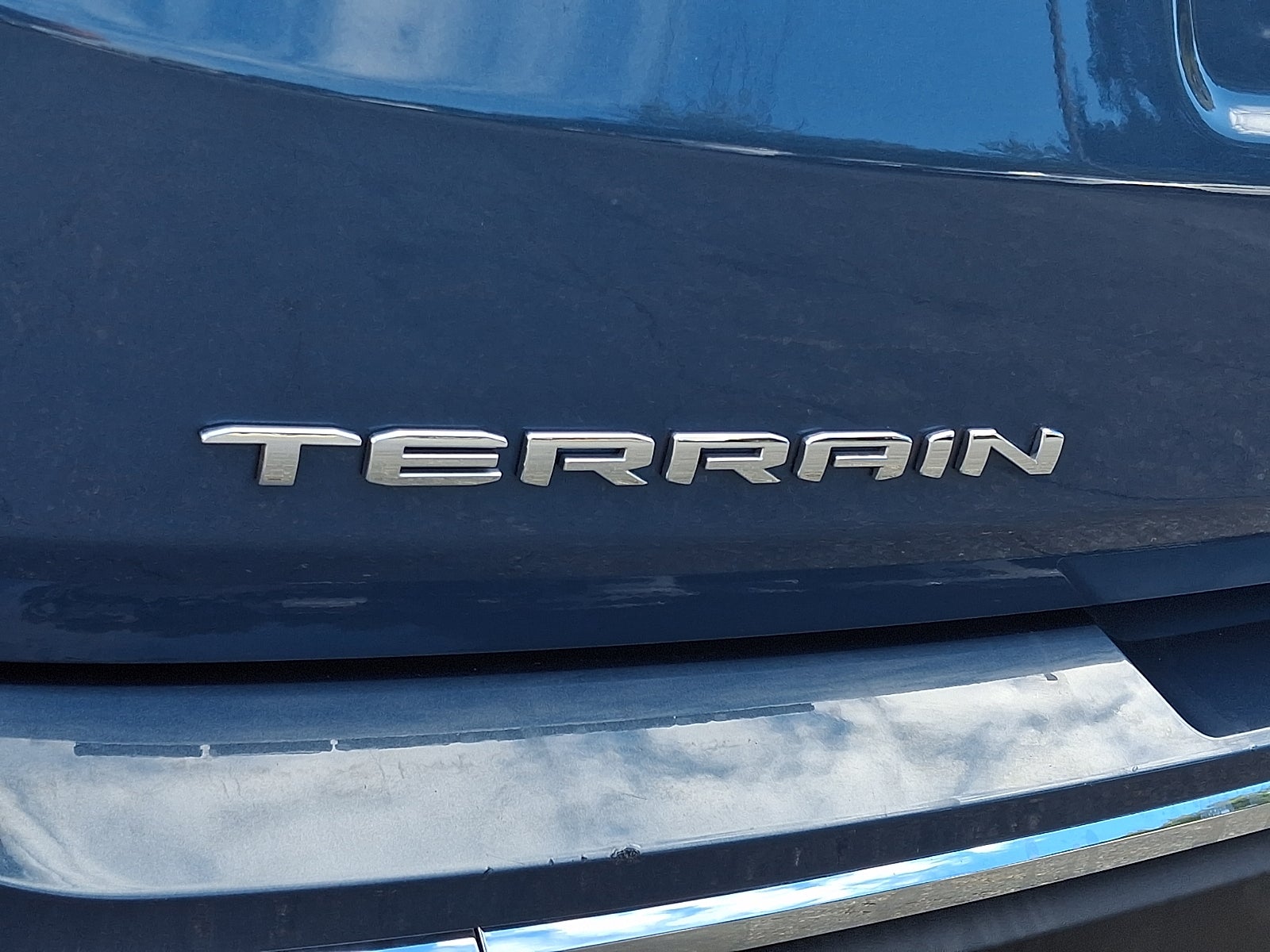 2024 GMC Terrain SLT