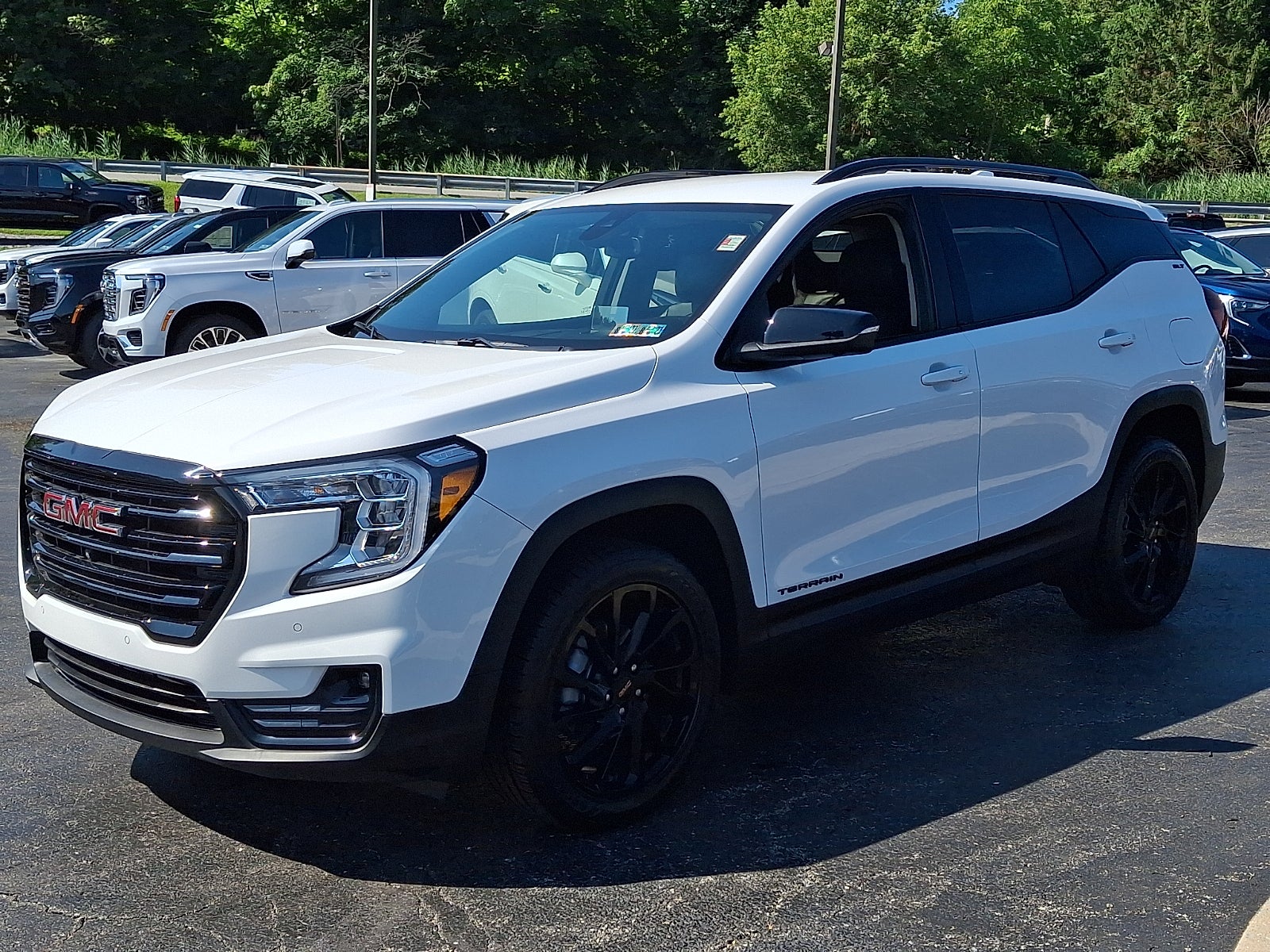 2023 GMC Terrain SLT