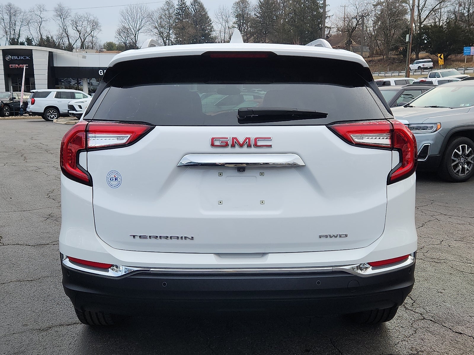 2024 GMC Terrain SLT