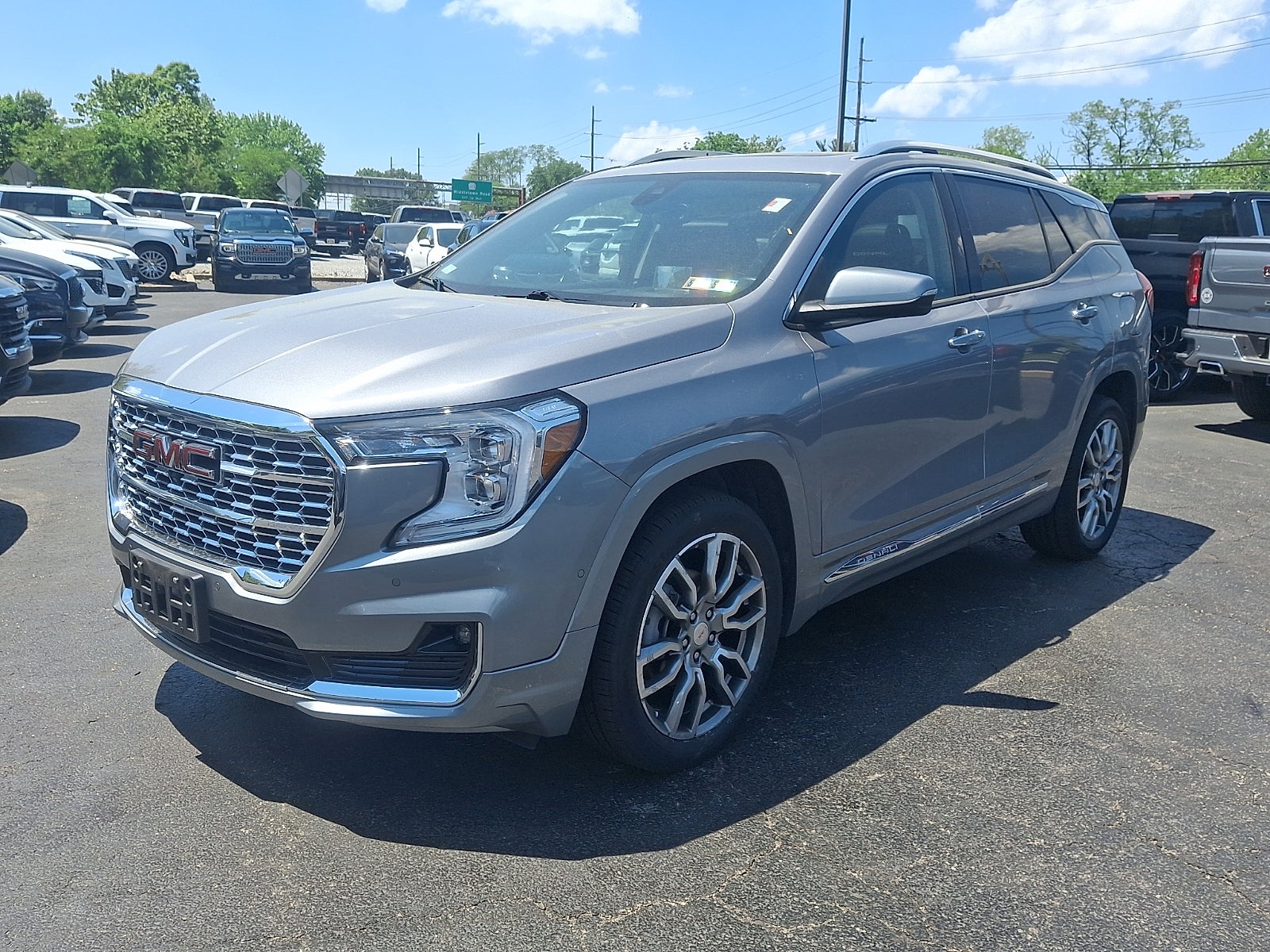 2023 GMC Terrain Denali