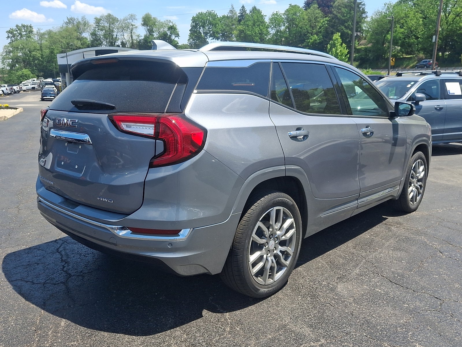 2023 GMC Terrain Denali