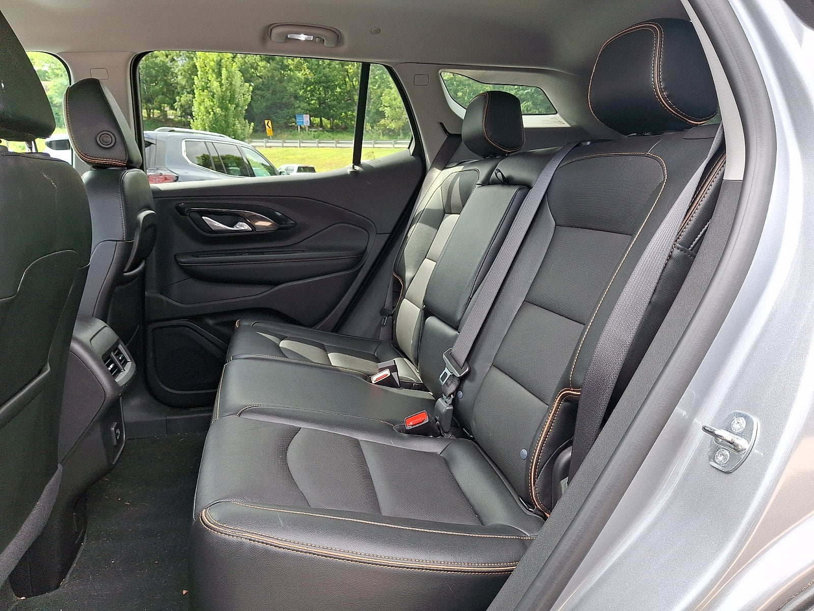 2024 GMC Terrain AT4