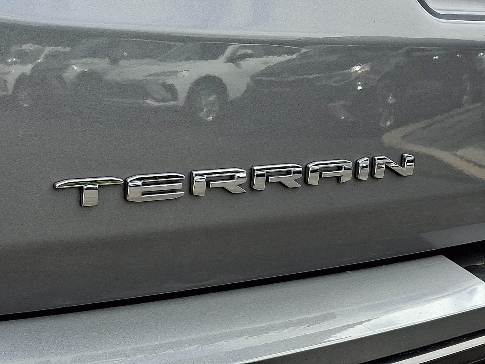 2024 GMC Terrain AT4