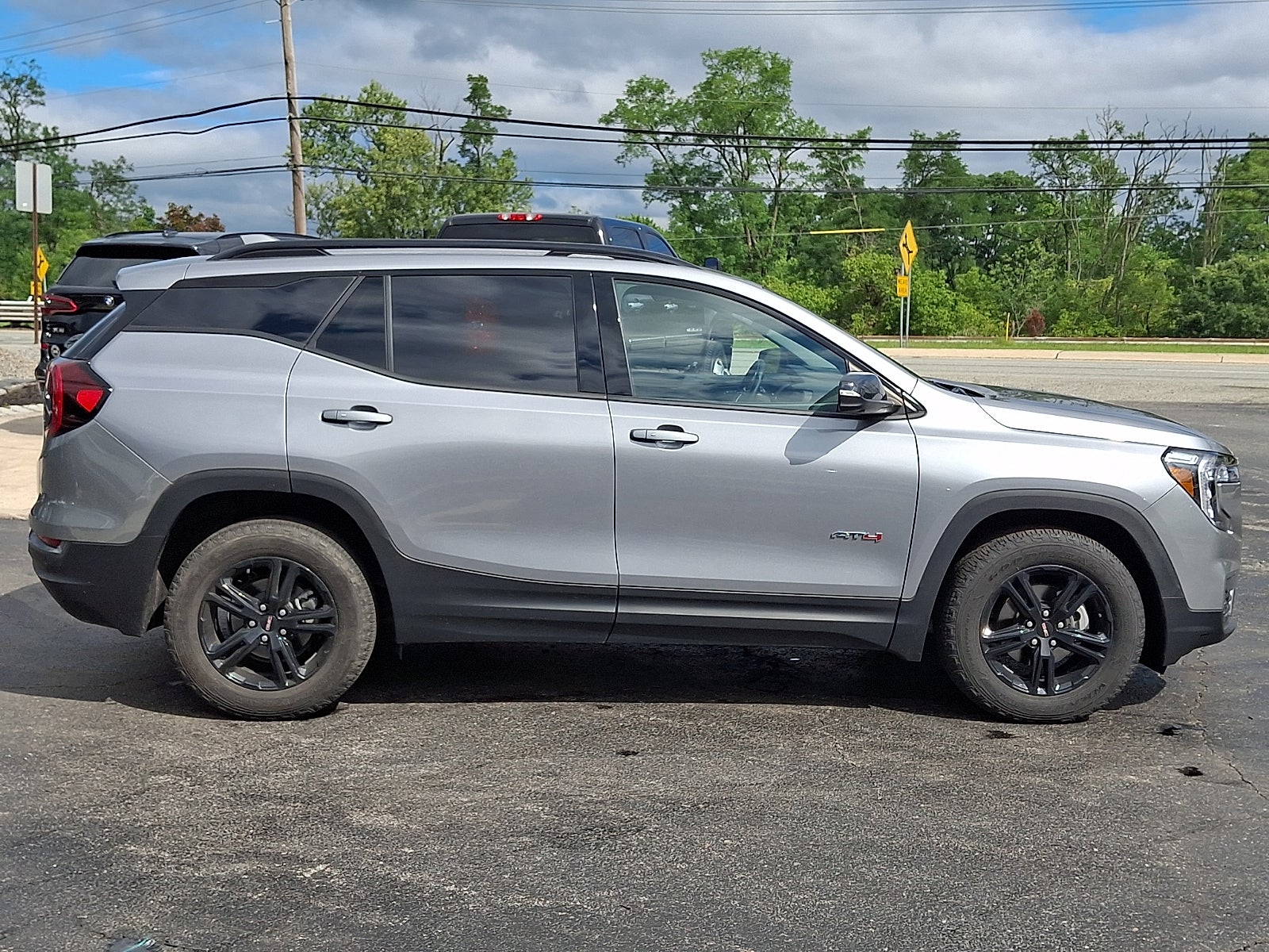 2024 GMC Terrain AT4