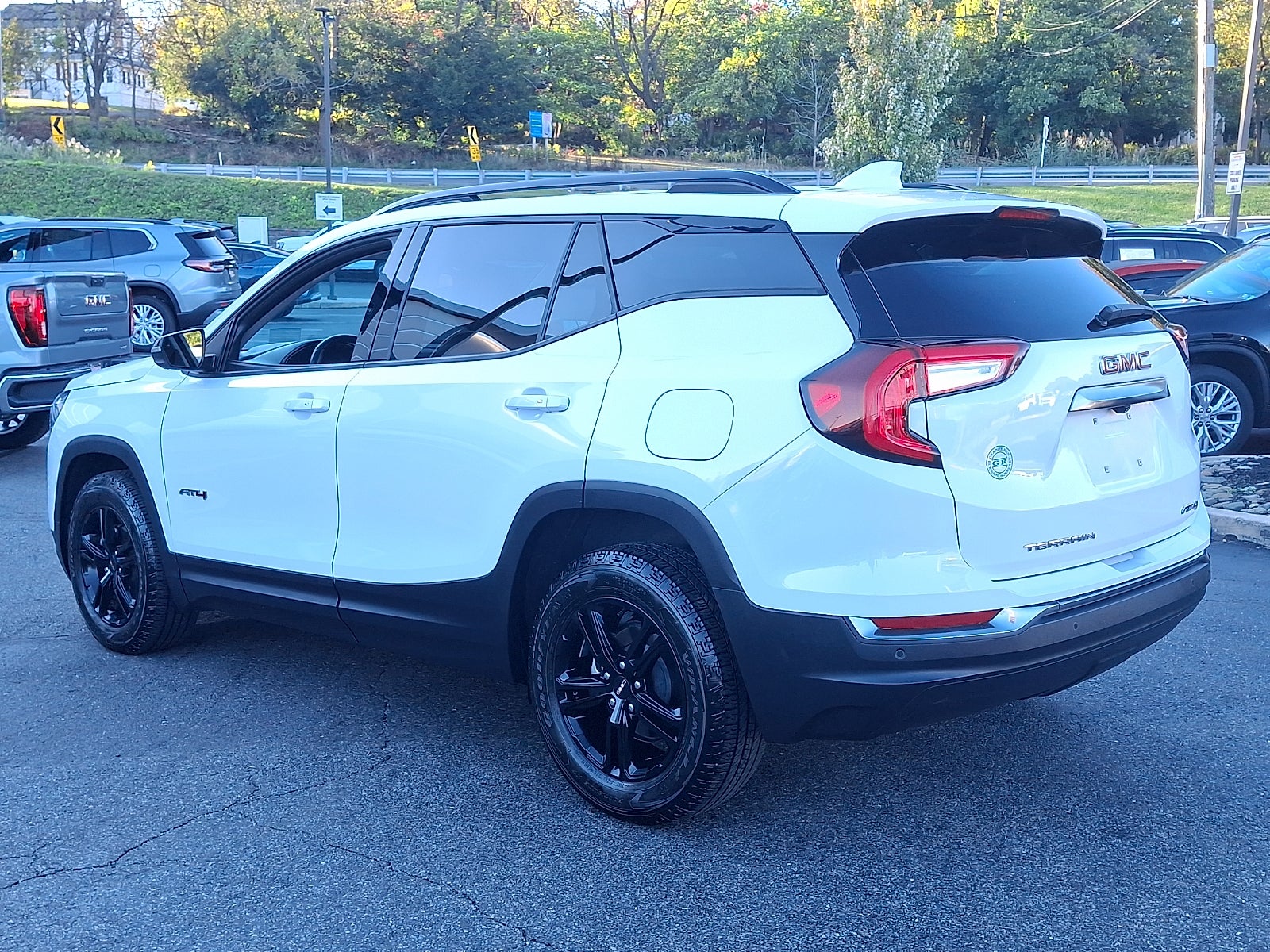 2024 GMC Terrain AT4