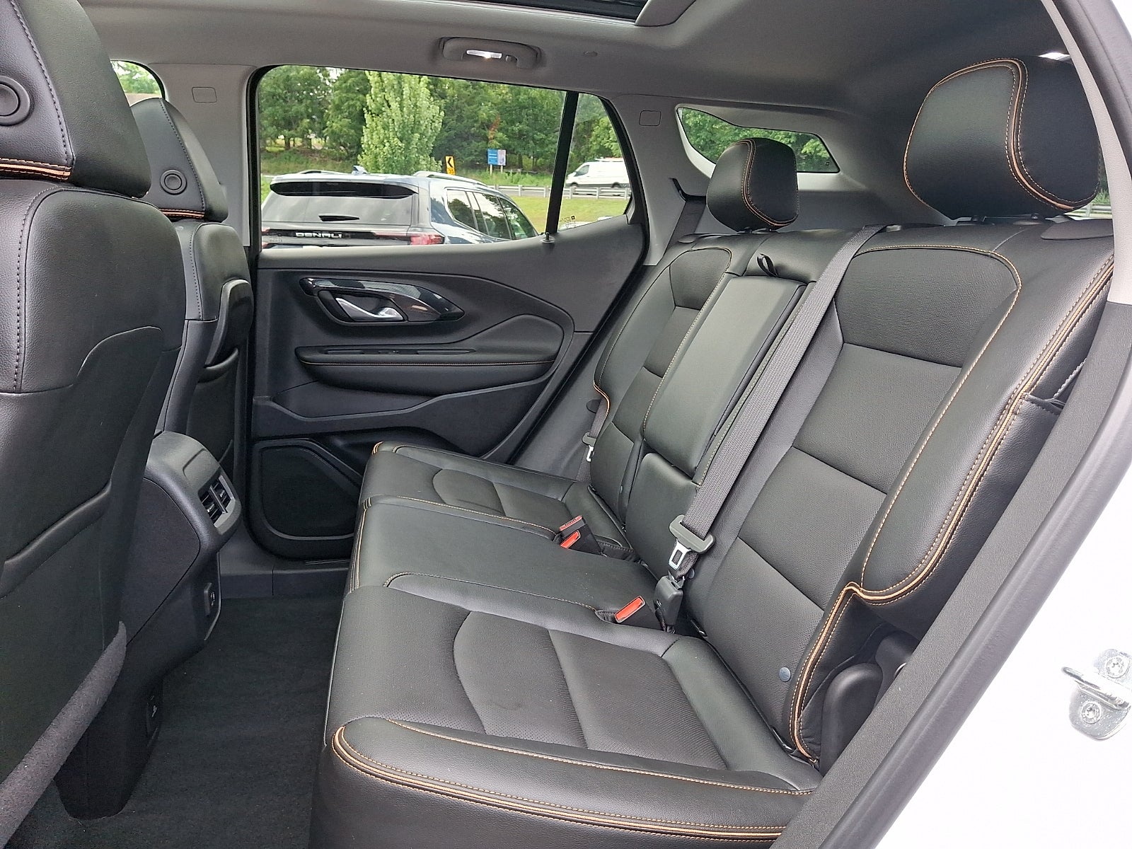 2023 GMC Terrain AT4