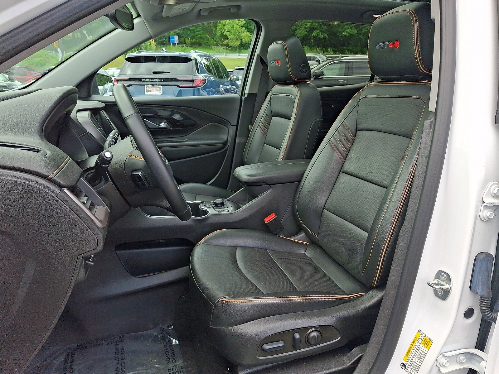 2023 GMC Terrain AT4