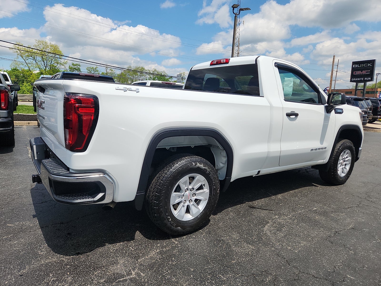 2024 GMC Sierra 1500 Pro