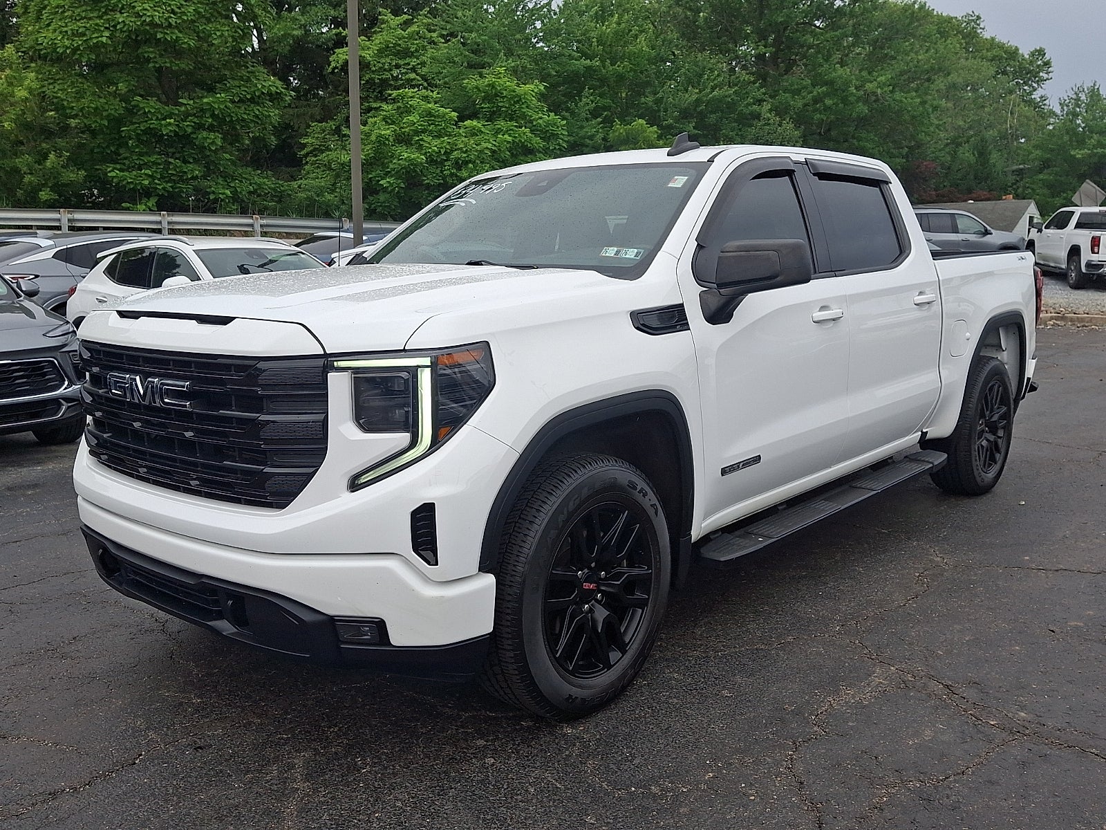 2022 GMC Sierra 1500 Elevation