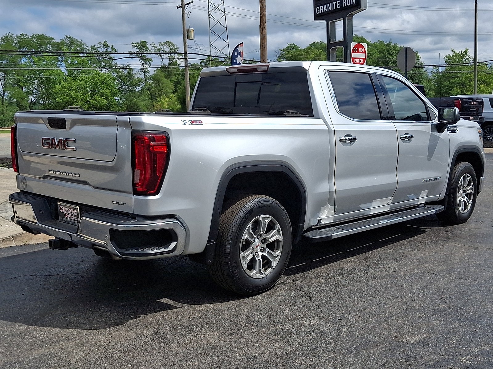2020 GMC Sierra 1500 SLT