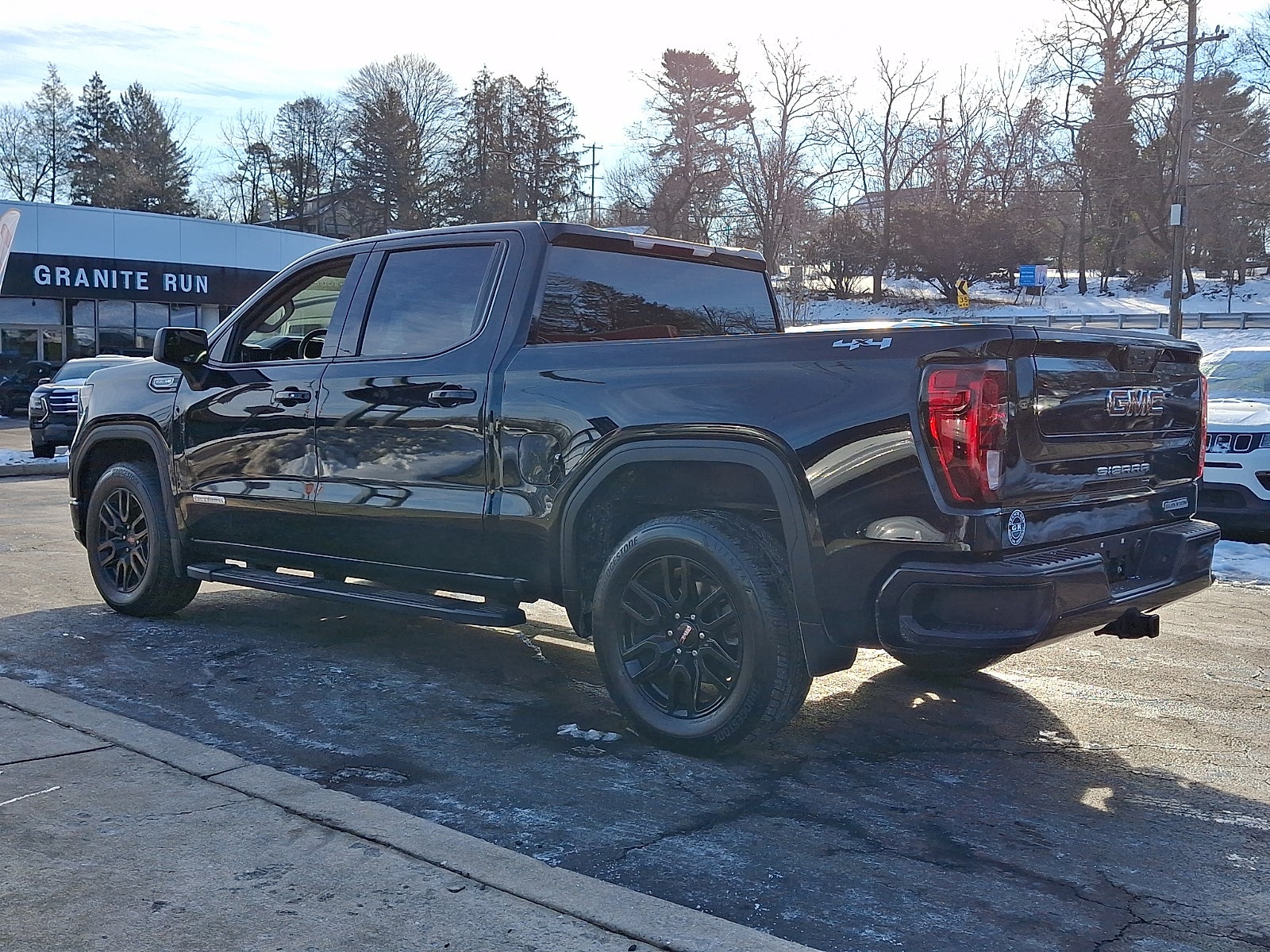 2024 GMC Sierra 1500 Elevation