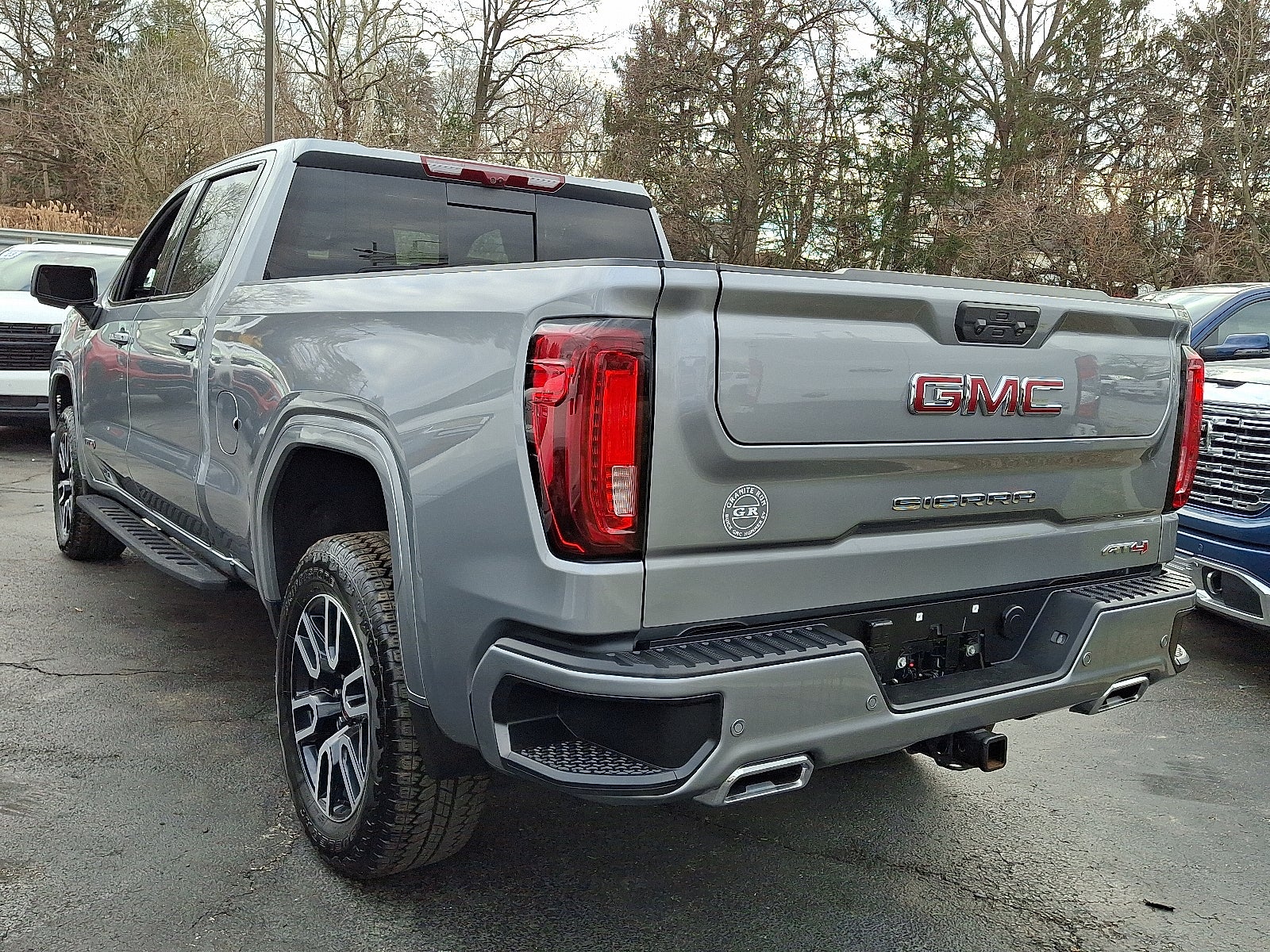 2025 GMC Sierra 1500 AT4