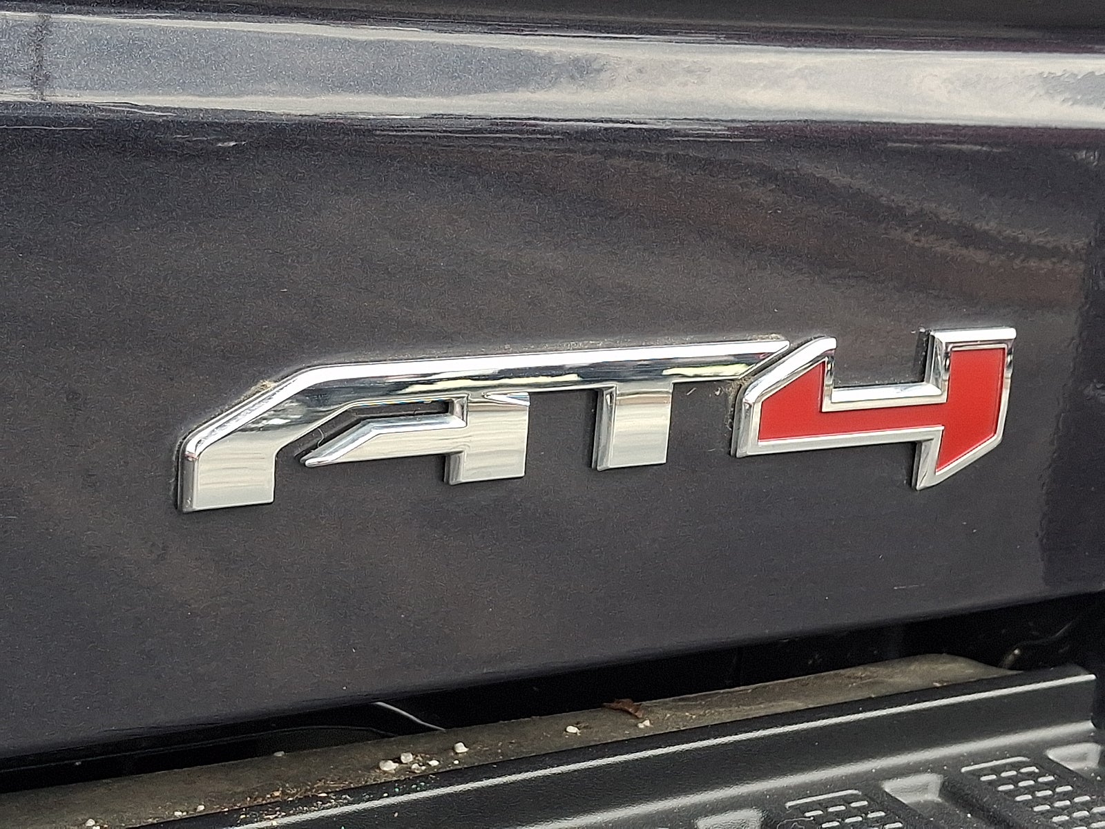 2025 GMC Sierra 1500 AT4