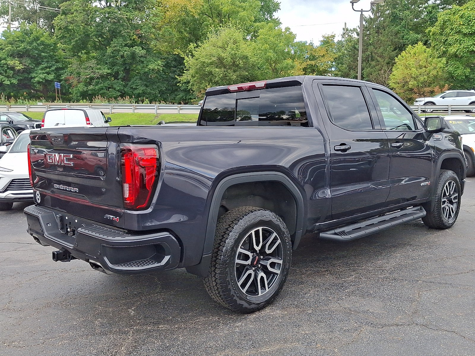 2025 GMC Sierra 1500 AT4