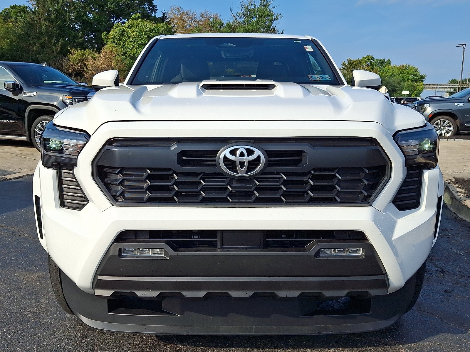2024 Toyota Tacoma 4WD SR5