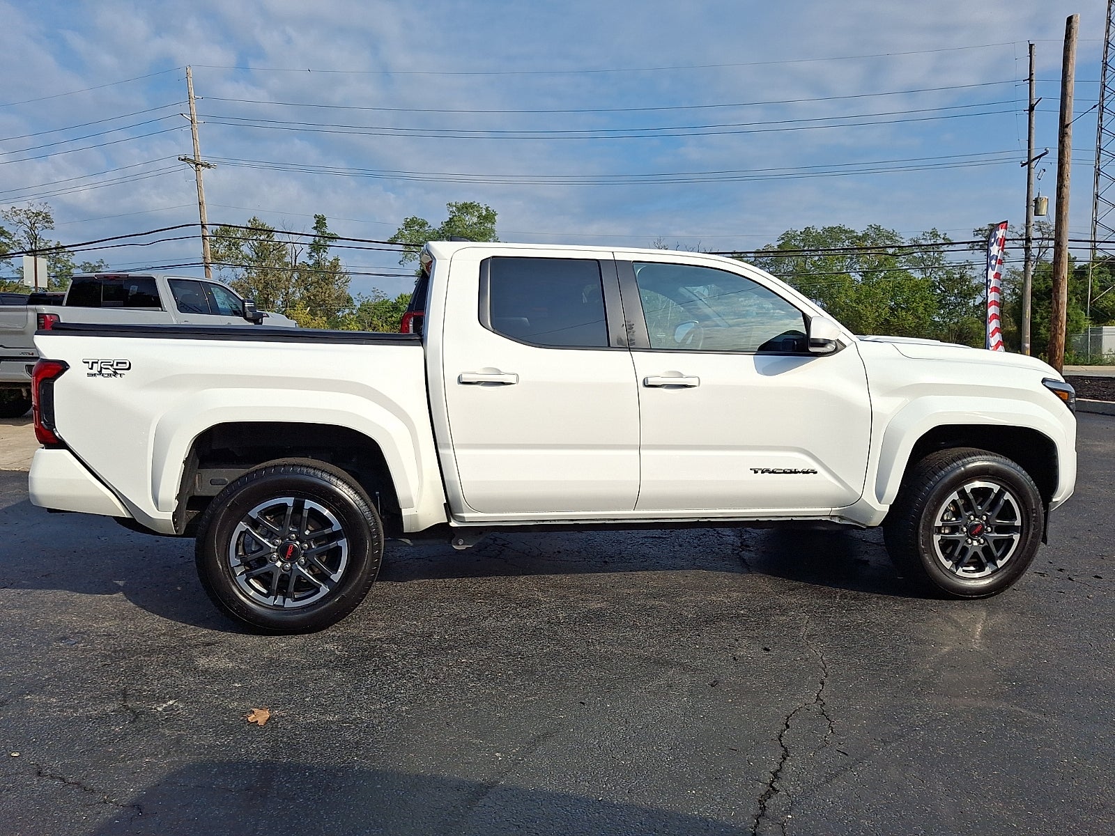 2024 Toyota Tacoma 4WD SR5