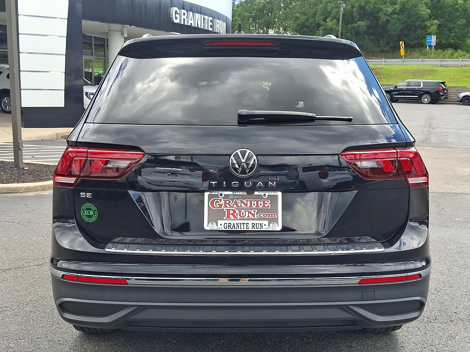 2022 Volkswagen Tiguan SE