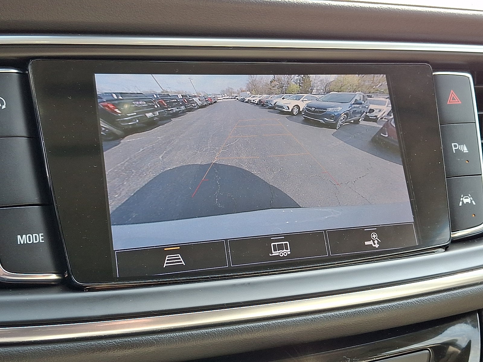 2022 Buick Enclave Essence
