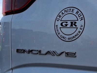 2022 Buick Enclave Essence
