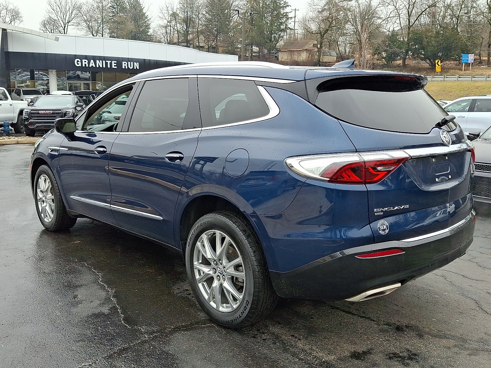 2023 Buick Enclave Essence