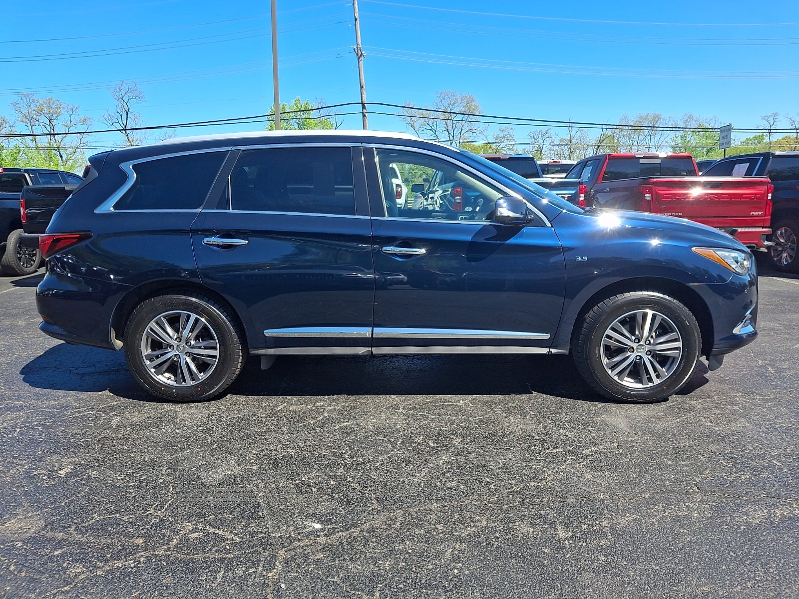 2020 INFINITI QX60 LUXE