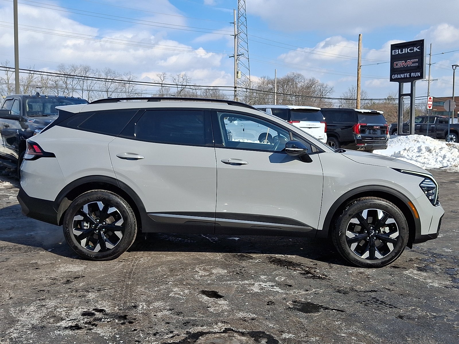 2024 Kia Sportage X-Line