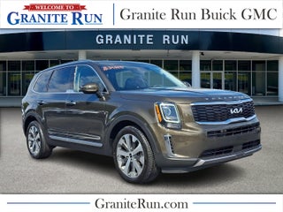 2022 Kia Telluride S